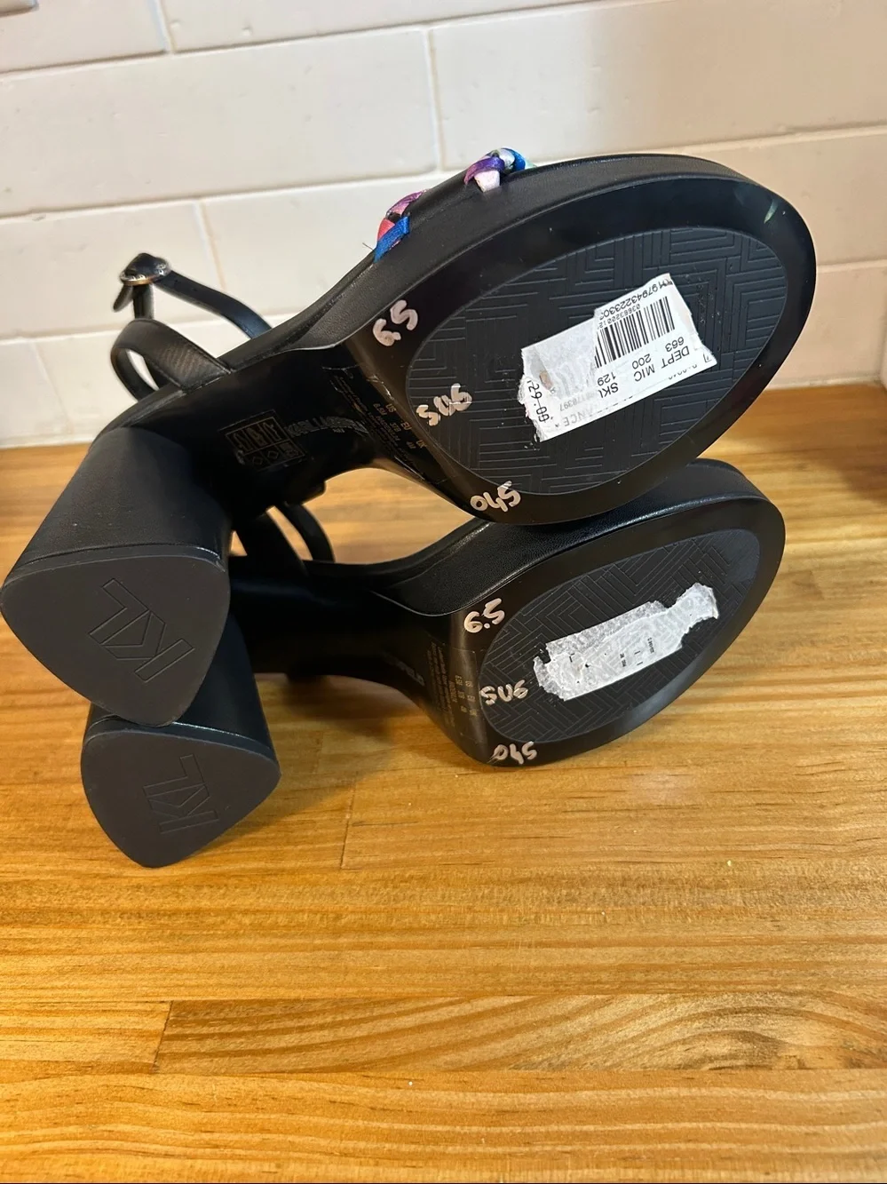 NWOB Karl Lagerfeld Black Platform Sandals with Rainbow Braided Straps Size 6.5M